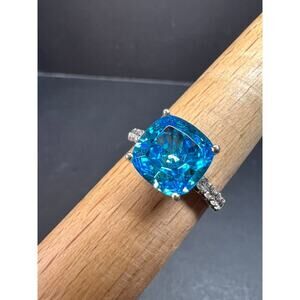 Aqua blue CZ sterling silver ring size 8
